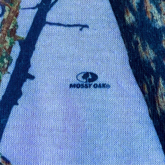 Mossy Oak Pink Camo Pullover Hoodie - Picture 6 of 8